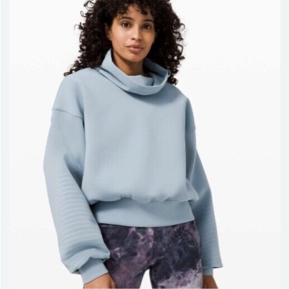 Lululemon Full Flourish Pullover PTP21”